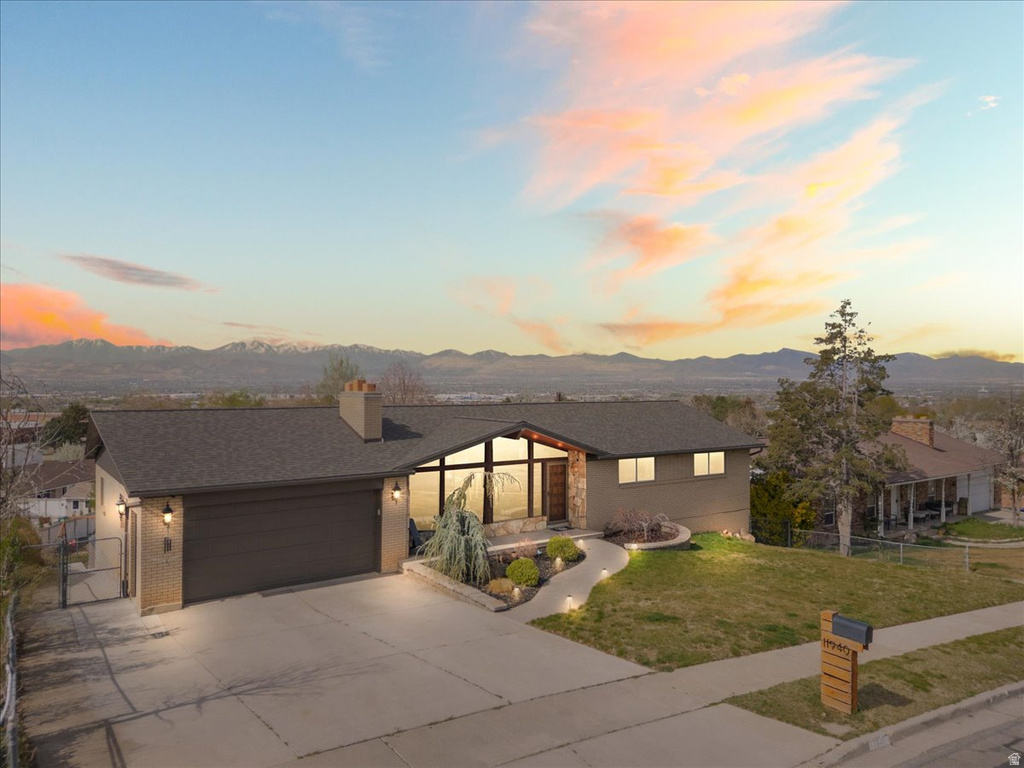 11940 S PINERIDGE RD Sandy, UT 84094