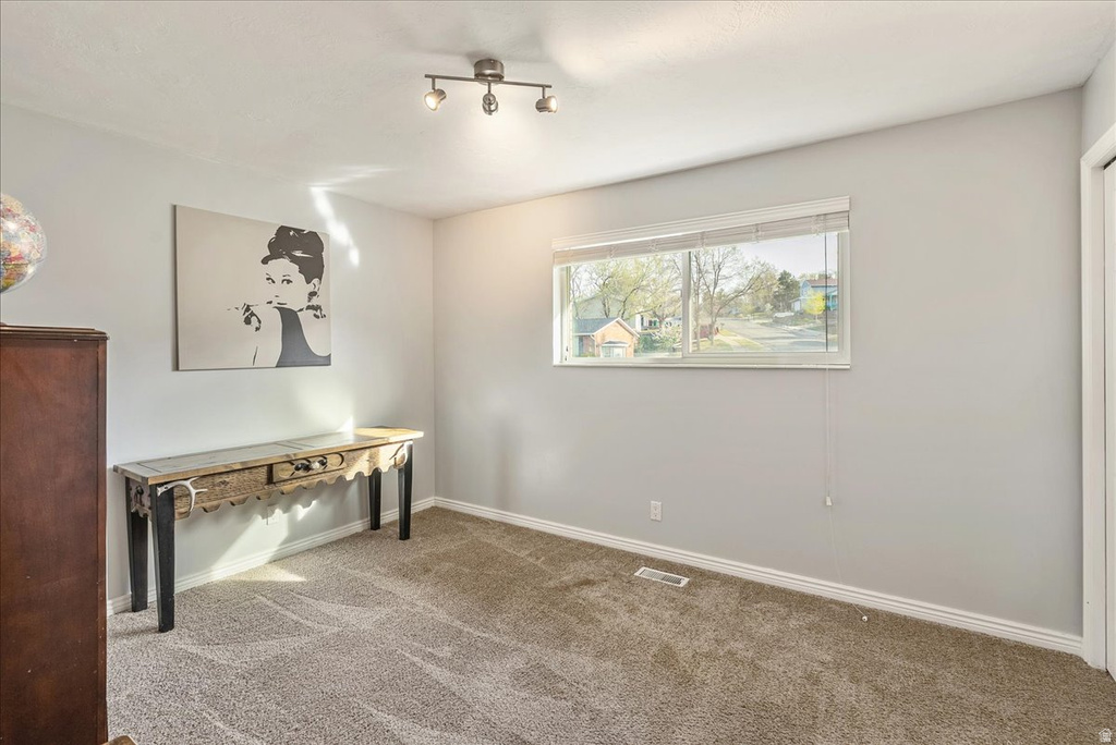 11940 S PINERIDGE RD Sandy, UT 84094