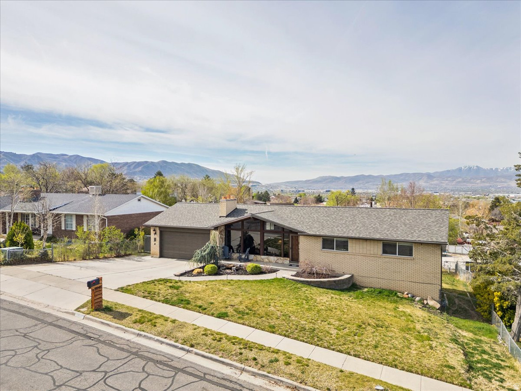 11940 S PINERIDGE RD Sandy, UT 84094