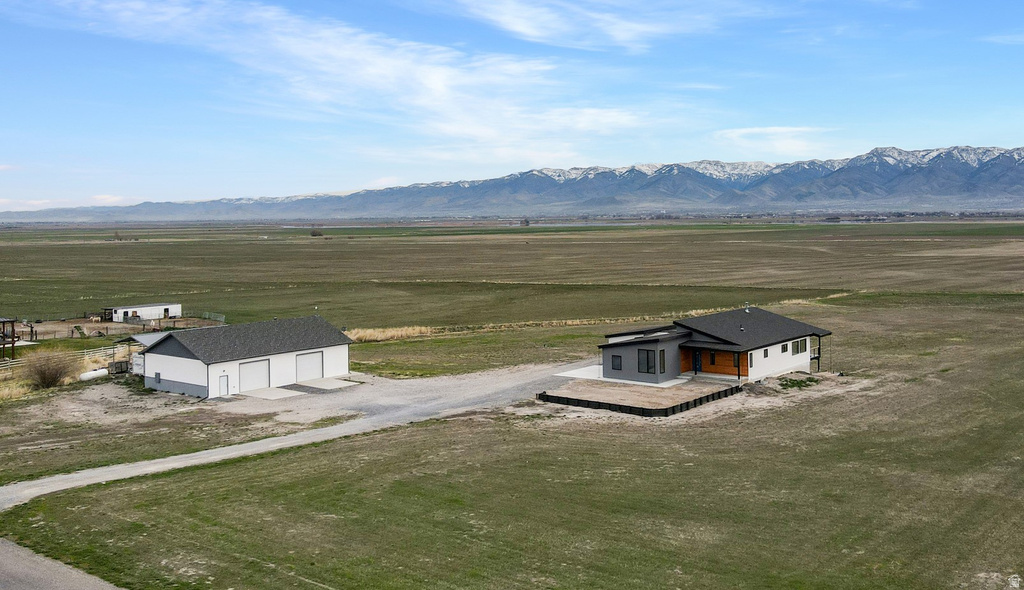 2110 N 6750 W Mendon, UT 84325