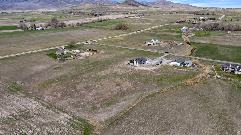 2110 N 6750 W Mendon, UT 84325