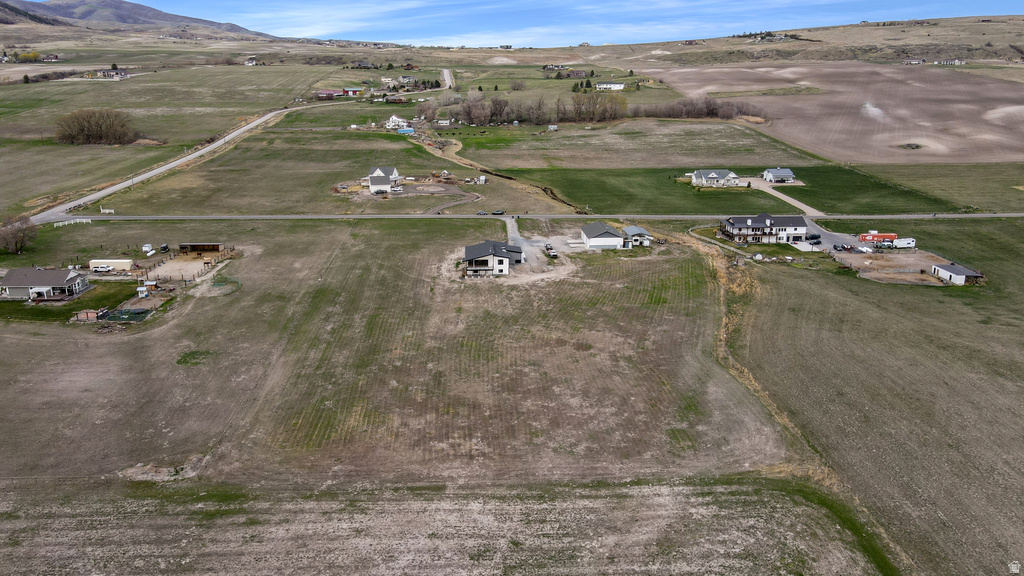 2110 N 6750 W Mendon, UT 84325