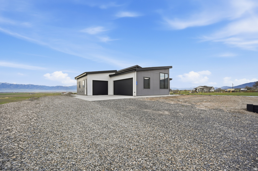 2110 N 6750 W Mendon, UT 84325
