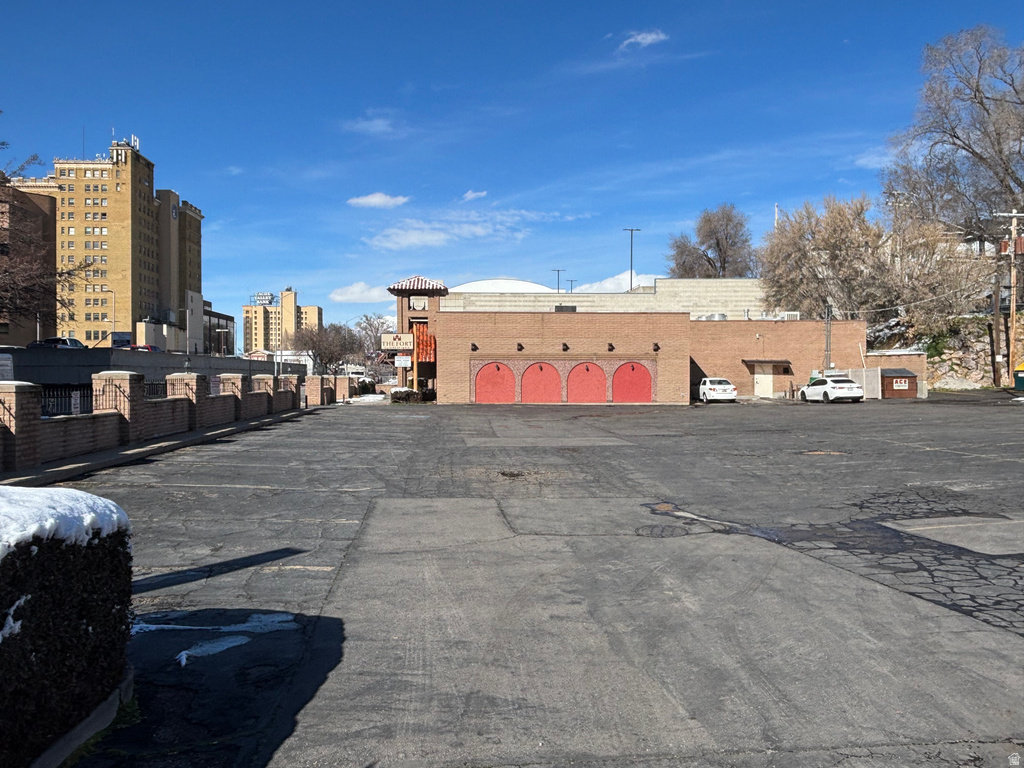 2564  OGDEN AVE Ogden, UT 84401