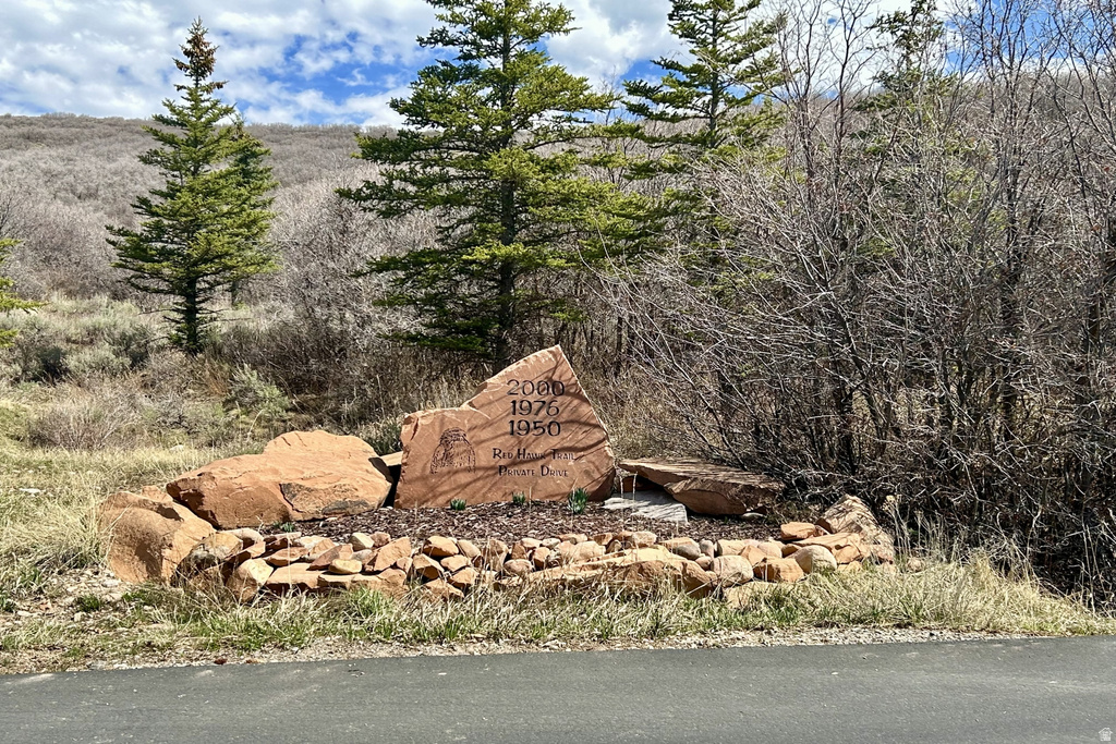 1950 W RED HAWK TRL Snyderville, UT 84098