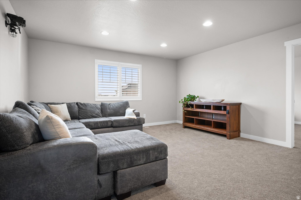 3359 W EURASIAN CRANE RD Clinton, UT 84015