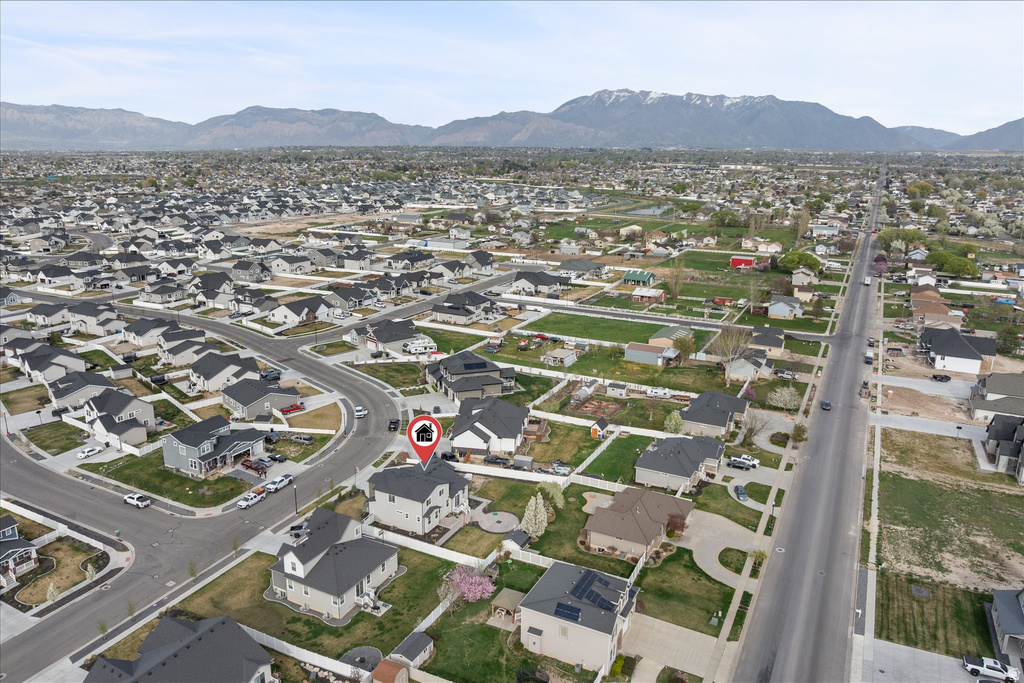 3359 W EURASIAN CRANE RD Clinton, UT 84015