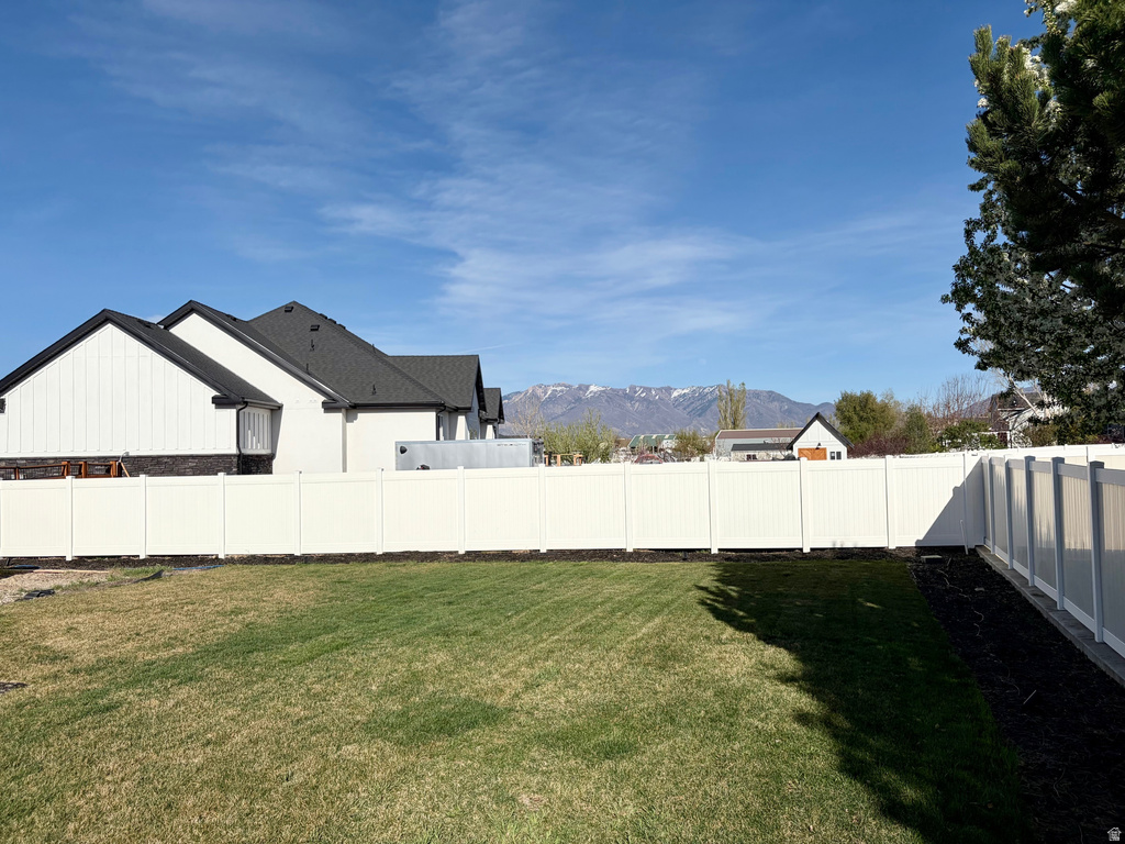 3359 W EURASIAN CRANE RD Clinton, UT 84015