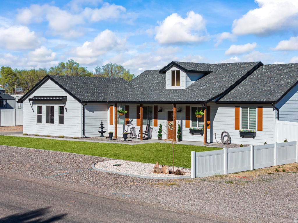 850 N 200 E Elsinore, UT 84724