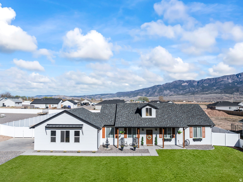 850 N 200 E Elsinore, UT 84724