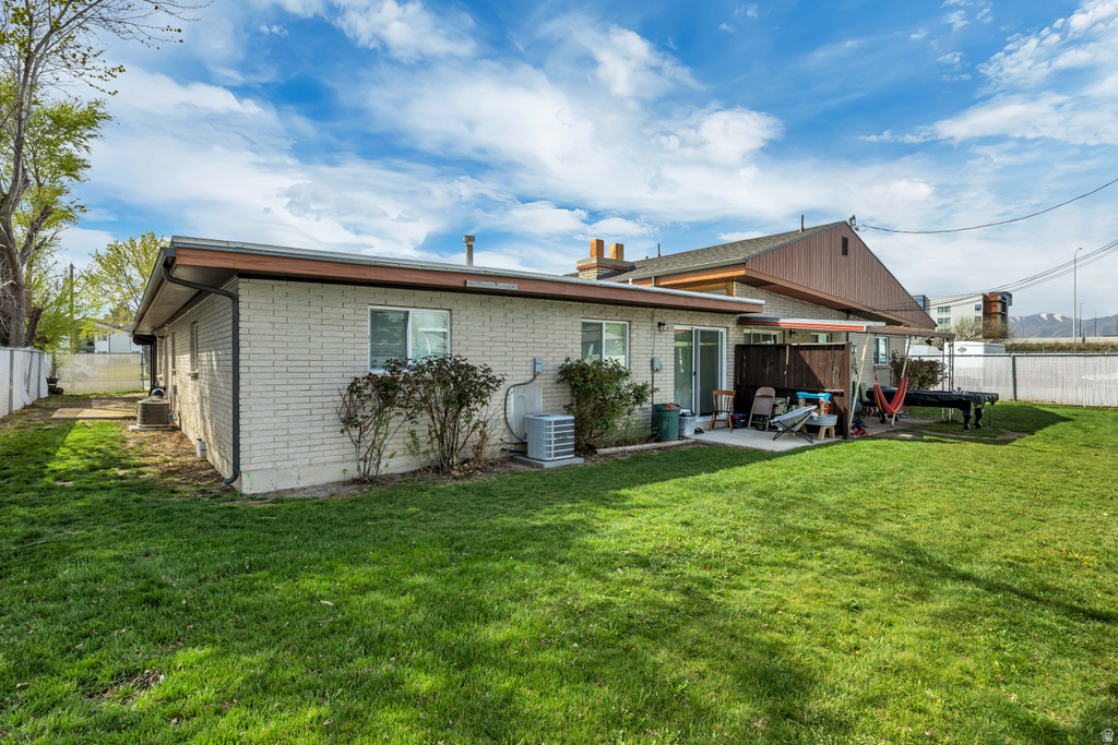 2318 W 3650 S West Valley City, UT 84119