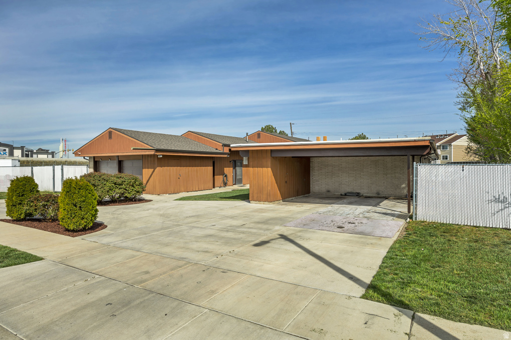 2318 W 3650 S West Valley City, UT 84119
