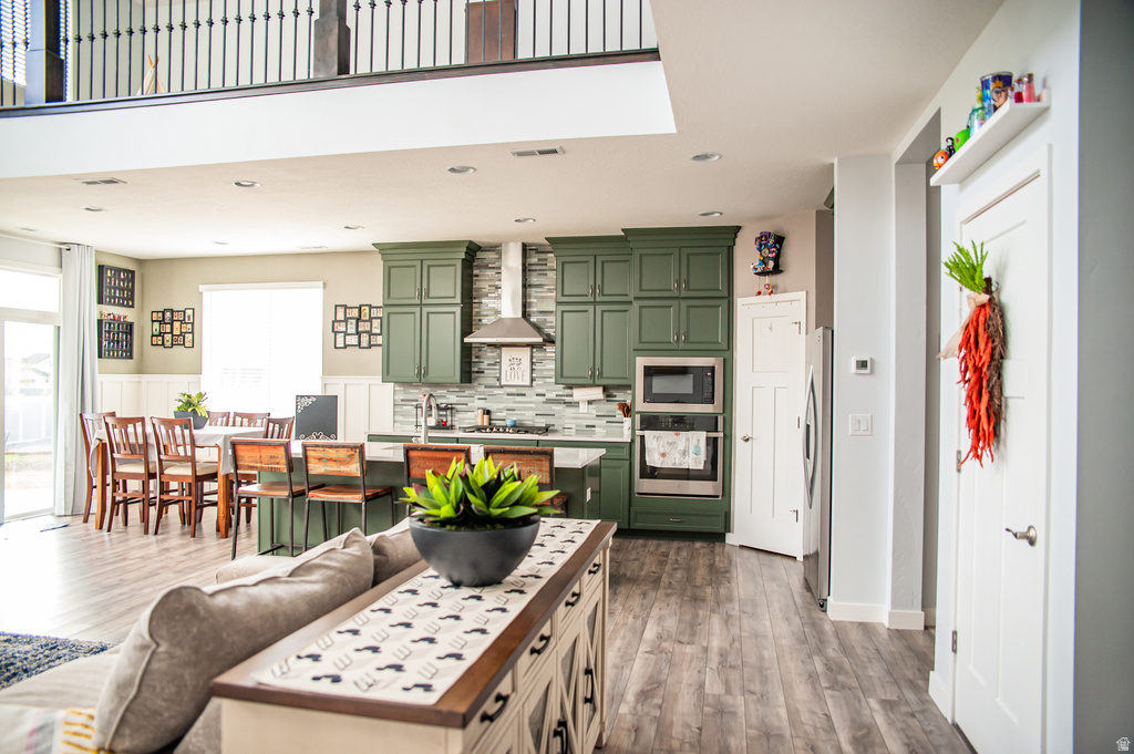 2353 W THOMAS CT Syracuse, UT 84075