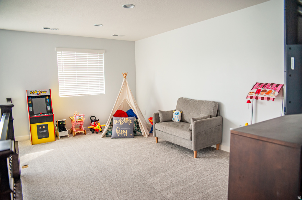 2353 W THOMAS CT Syracuse, UT 84075