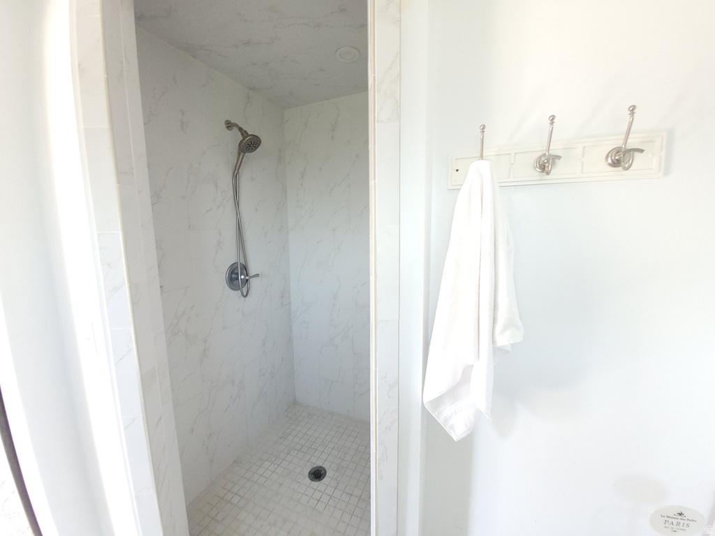 2451 W TANYA AVE West Jordan, UT 84088