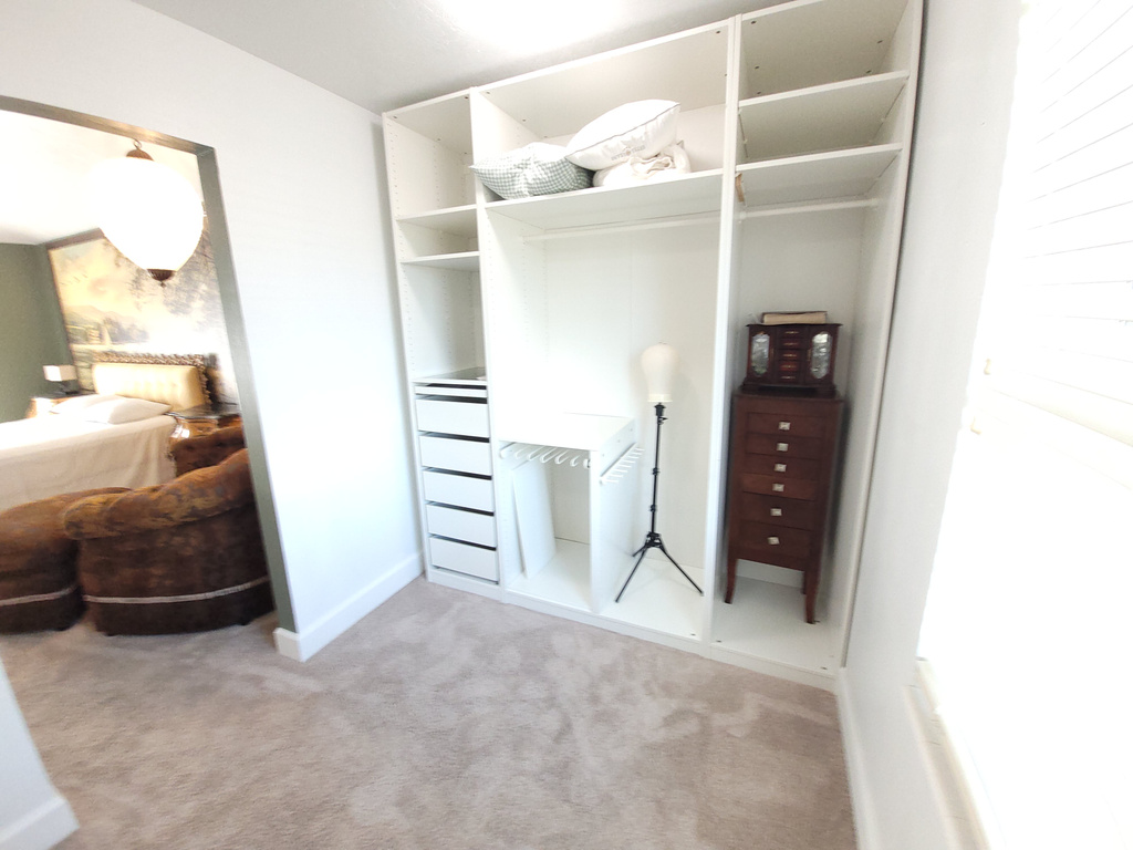 2451 W TANYA AVE West Jordan, UT 84088