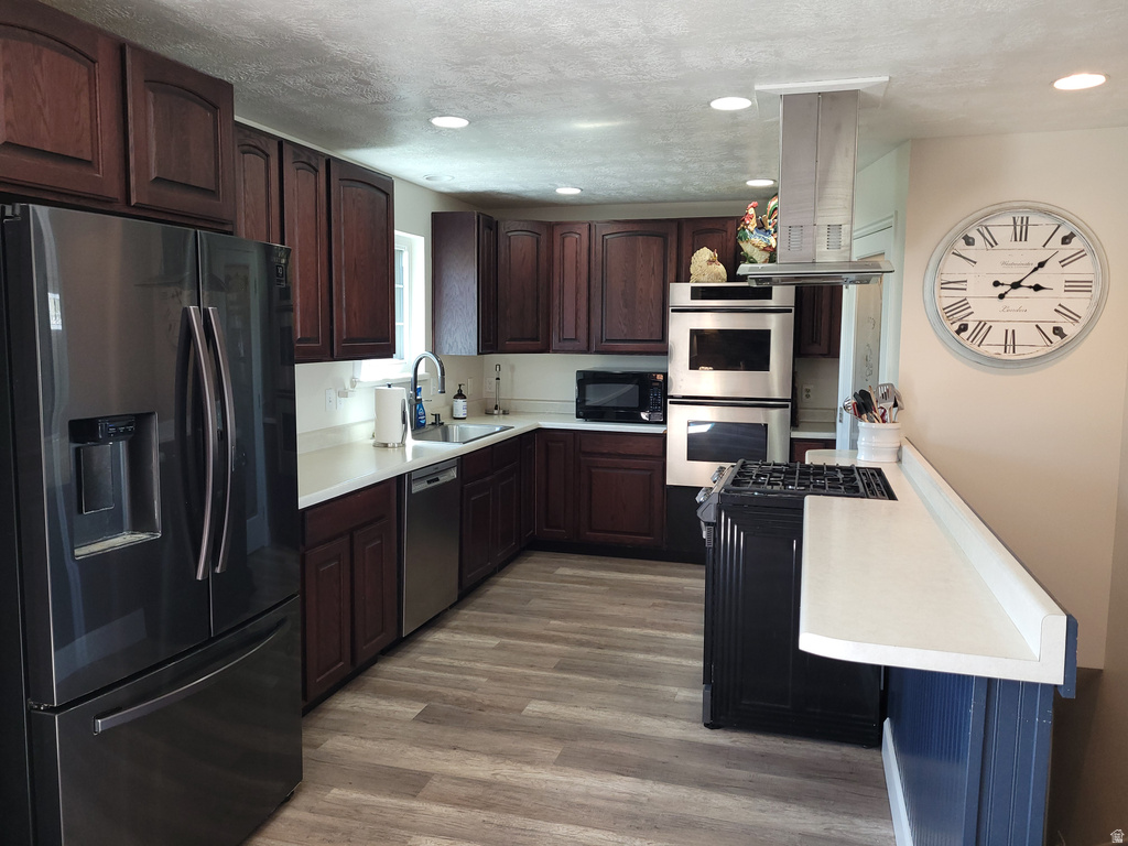 2451 W TANYA AVE West Jordan, UT 84088