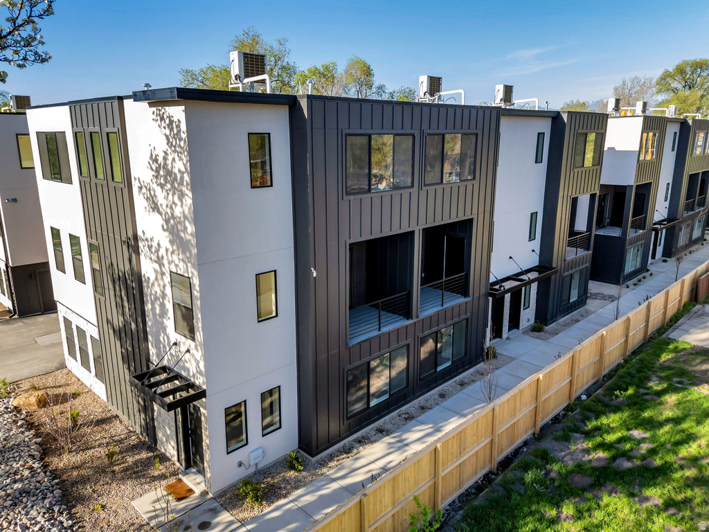 1380 S 900 W #502 Salt Lake City, UT 84104