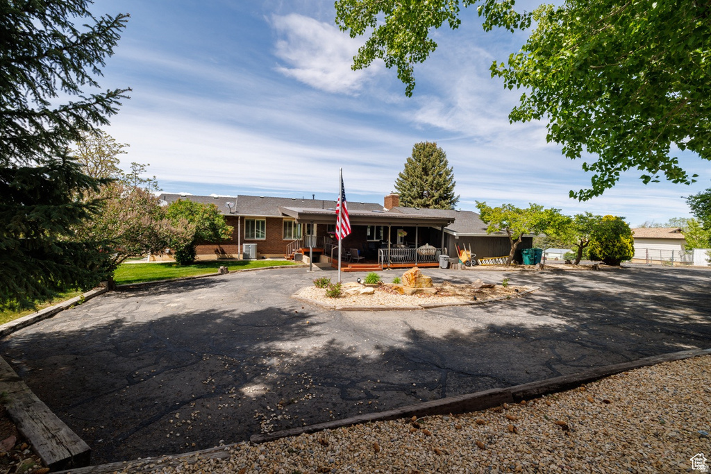 935 W 2500 S Vernal, UT 84078