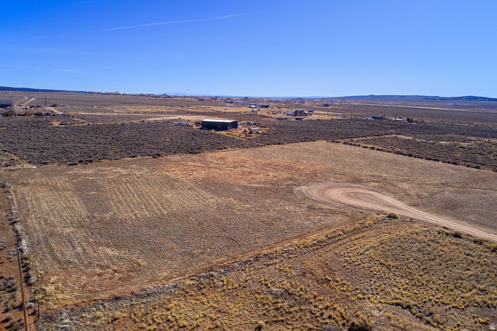 112 E MADDISON AVE La Sal, UT 84530