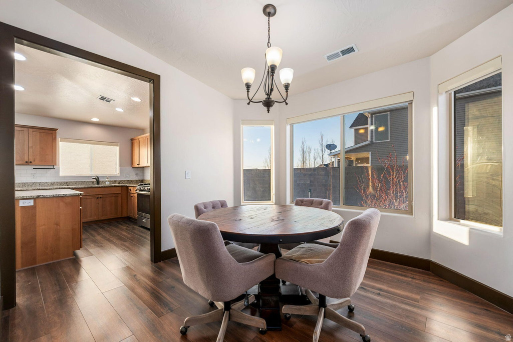 5097 N SCENIC DR Enoch, UT 84721
