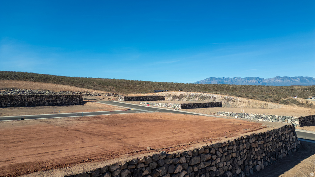 26  THE VIEWS AT HURRICANE CLFS Hurricane, UT 84737