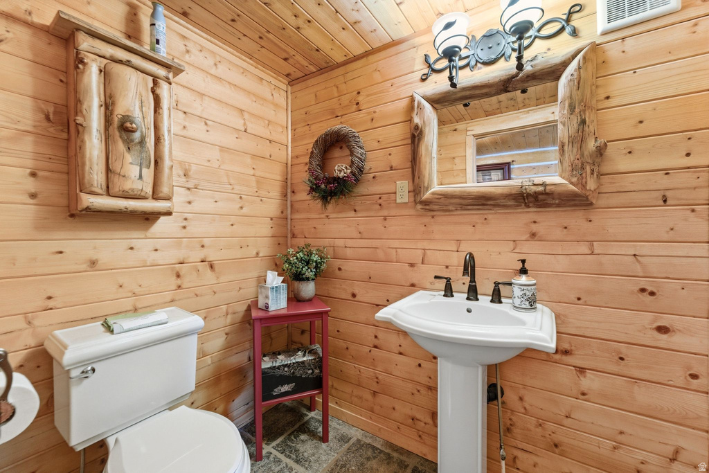 9025 WRANGLER WAY Oakley, UT 84055