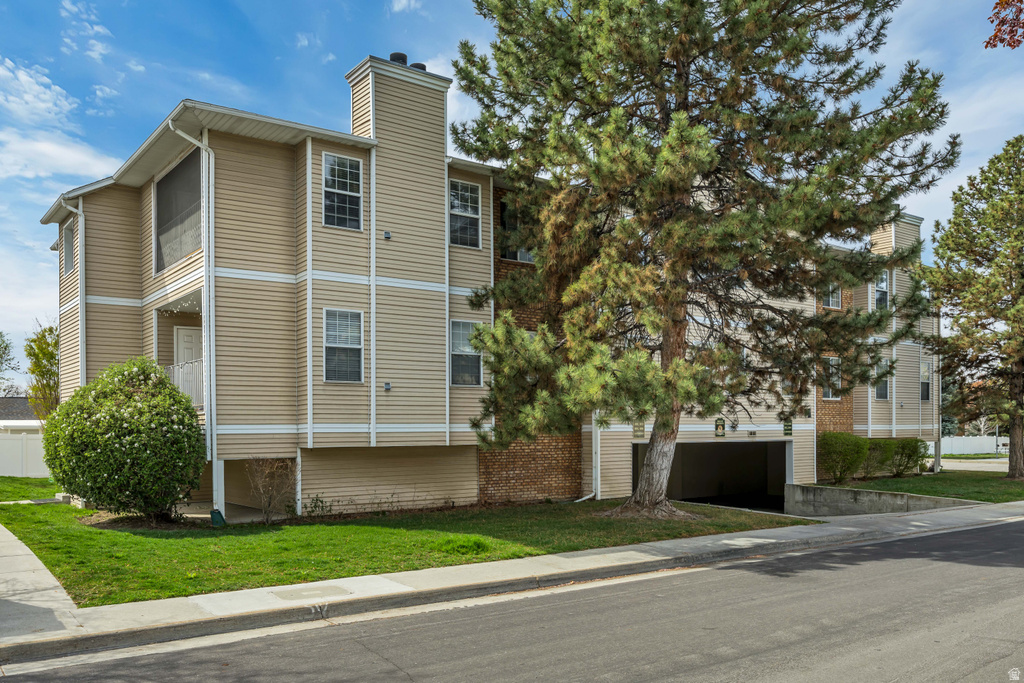 804 E GATEWOOD DR Sandy, UT 84094