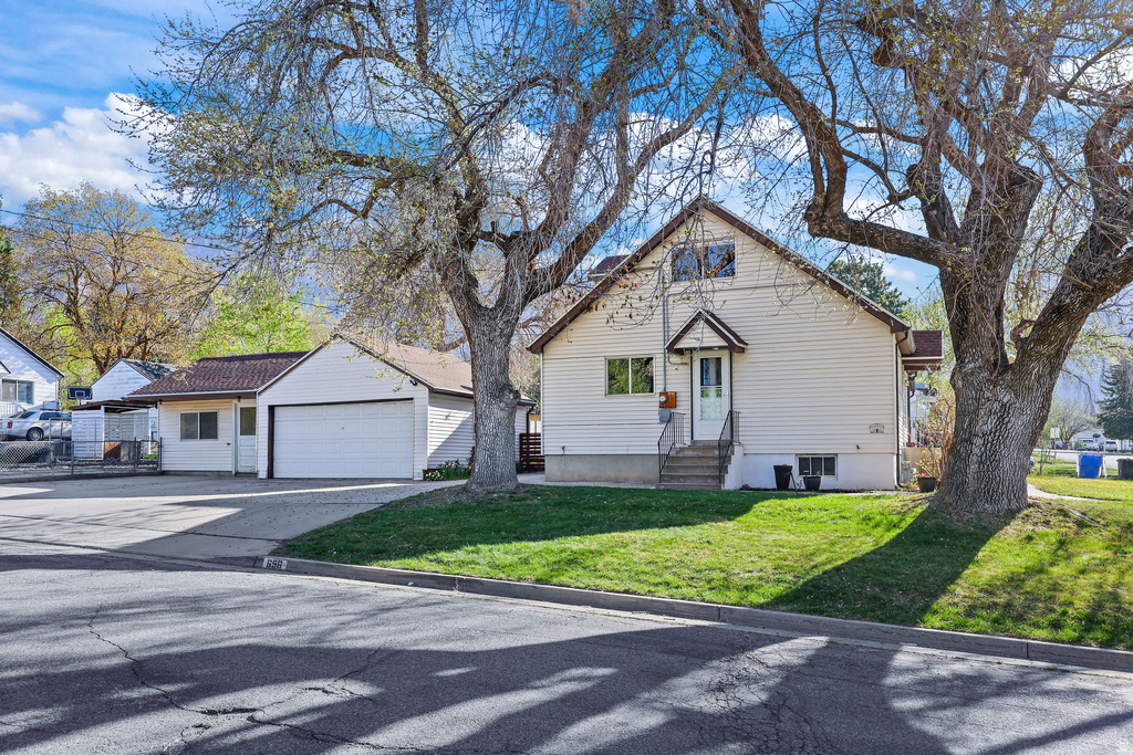 656 E 2650 N North Ogden, UT 84414