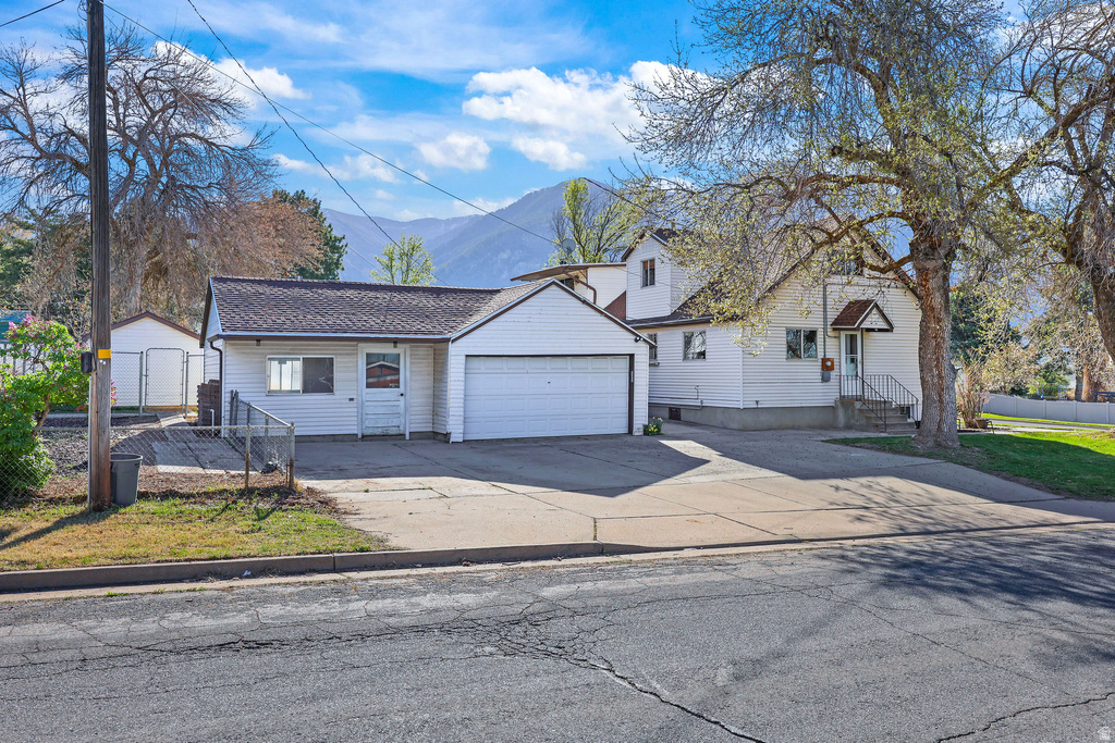 656 E 2650 N North Ogden, UT 84414