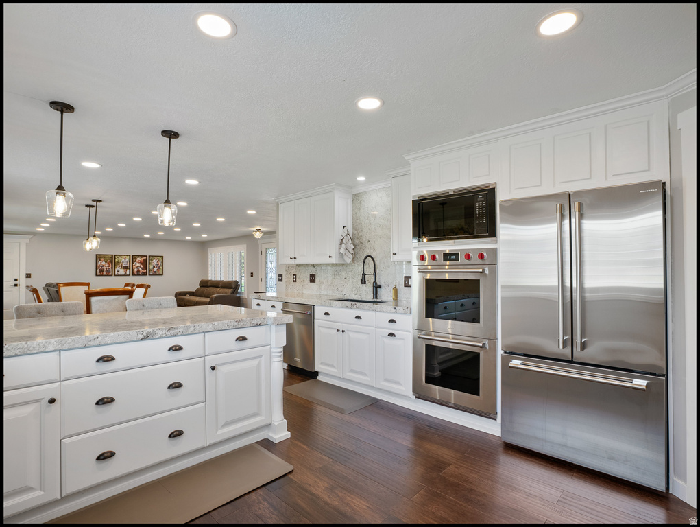 1467 BROWN LN Farmington, UT 84025