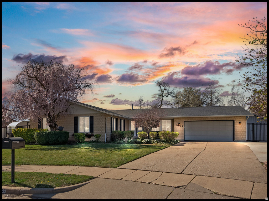 1467 BROWN LN Farmington, UT 84025