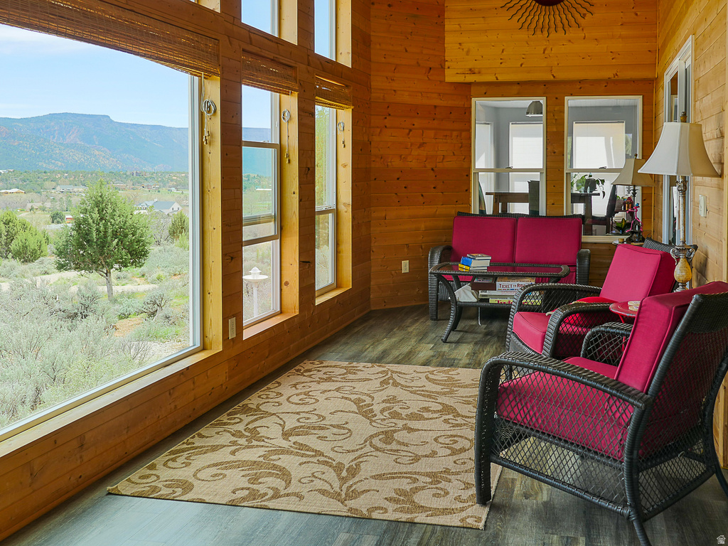 1438 S 2300 E New Harmony, UT 84757