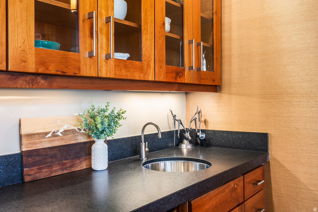 652 ROSSIE HILL DR Park City, UT 84060