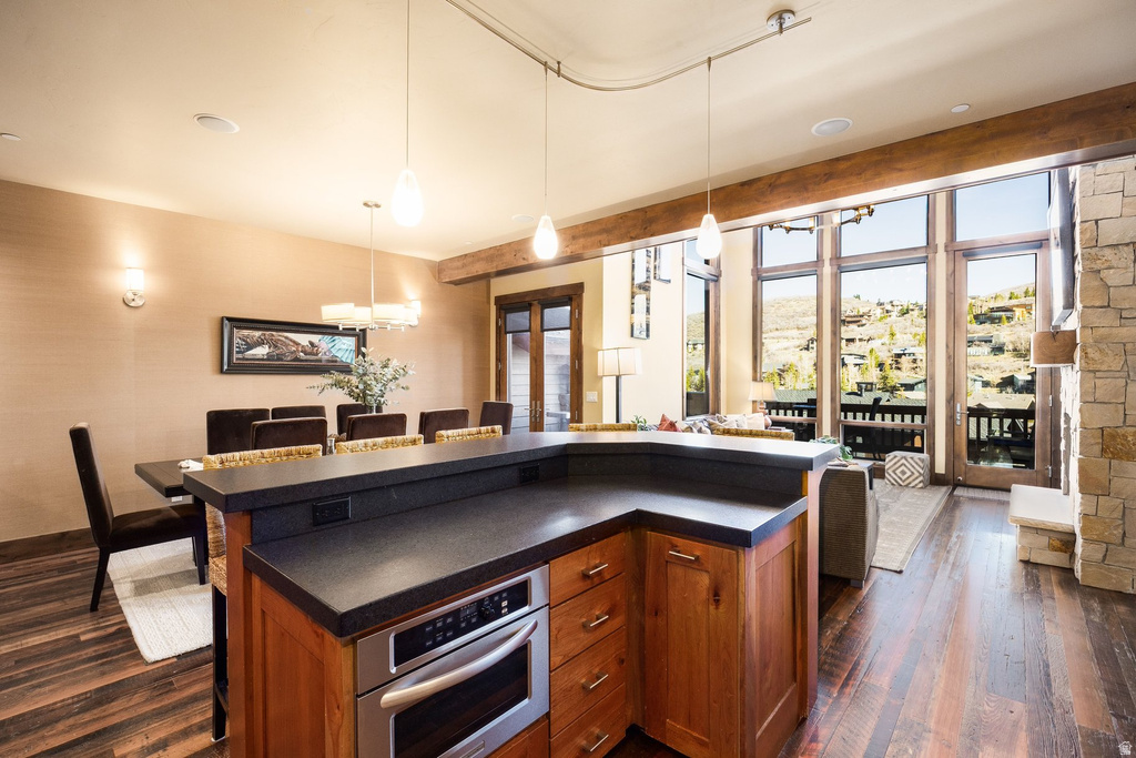 652 ROSSIE HILL DR Park City, UT 84060