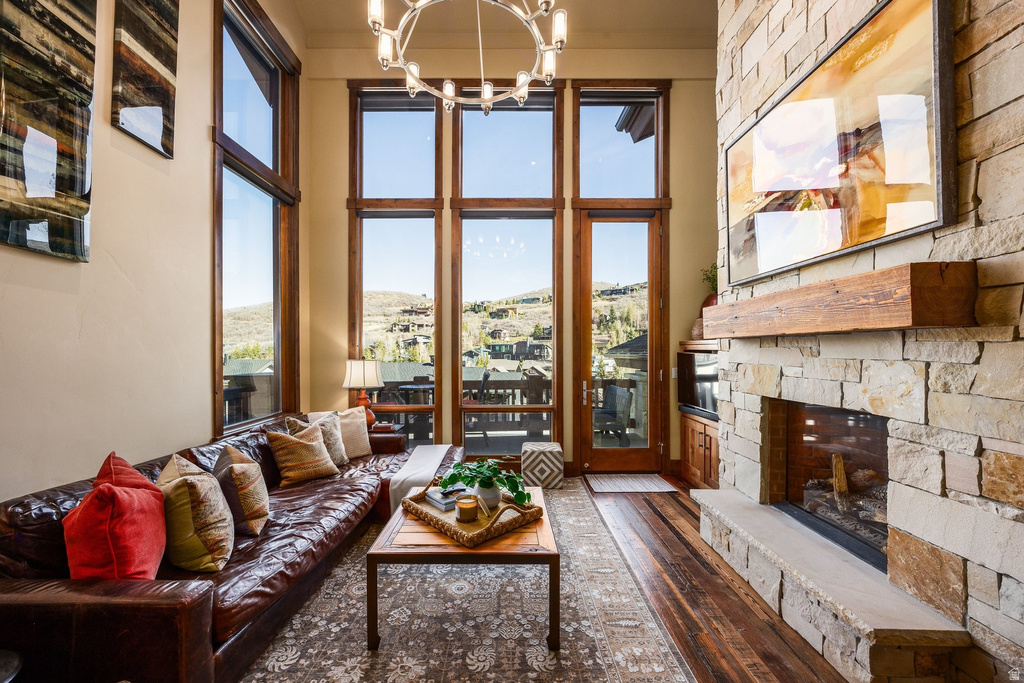 652 ROSSIE HILL DR Park City, UT 84060