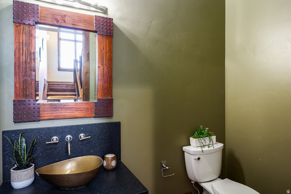 652 ROSSIE HILL DR Park City, UT 84060