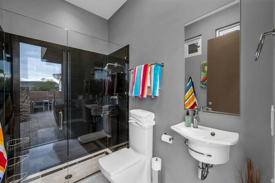 1957 W 350 N St George, UT 84770