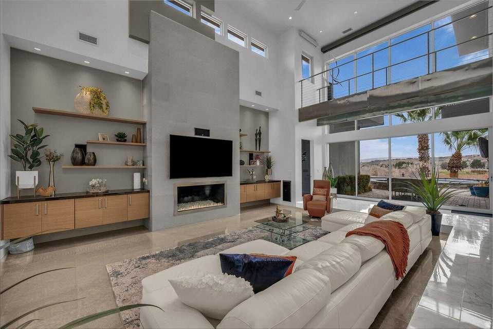 1957 W 350 N St George, UT 84770