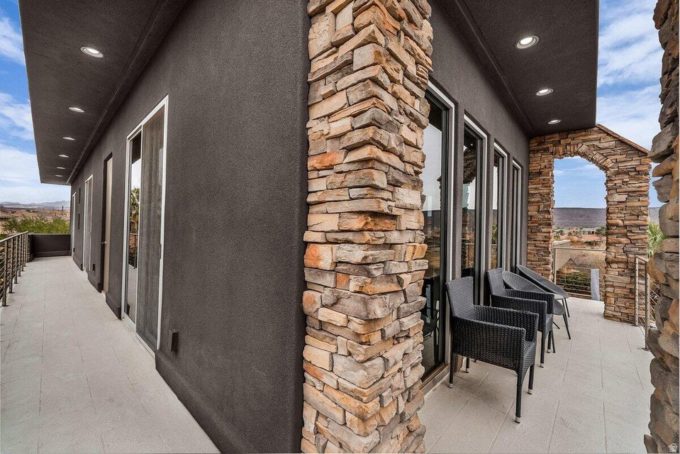 1957 W 350 N St George, UT 84770