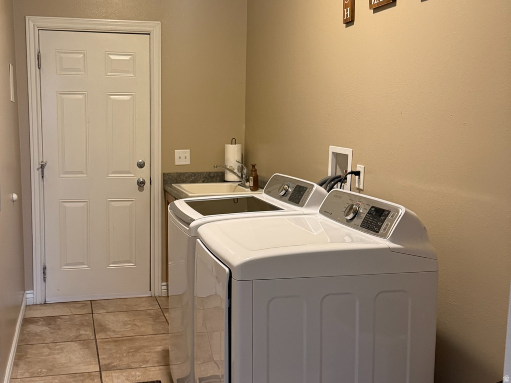 220 E 100 S Huntington, UT 84528