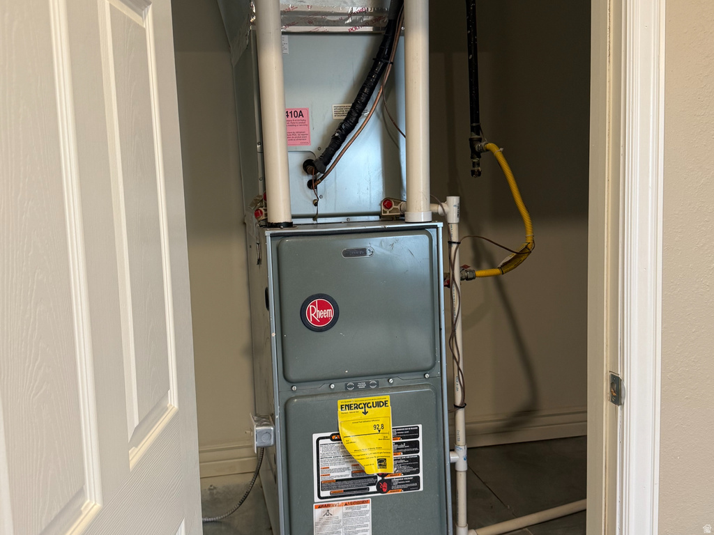 220 E 100 S Huntington, UT 84528