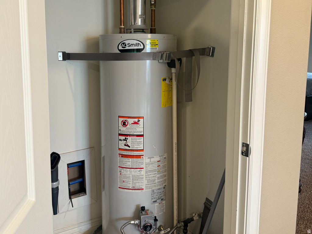 220 E 100 S Huntington, UT 84528