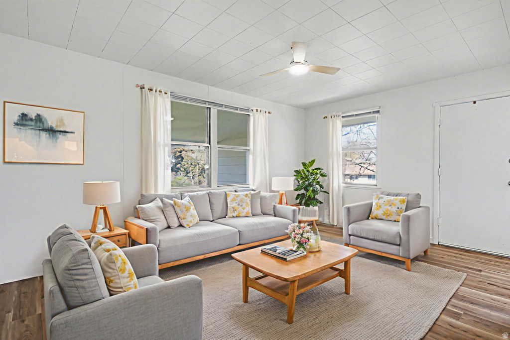 3813 S GRANDVIEW DR Ogden, UT 84403