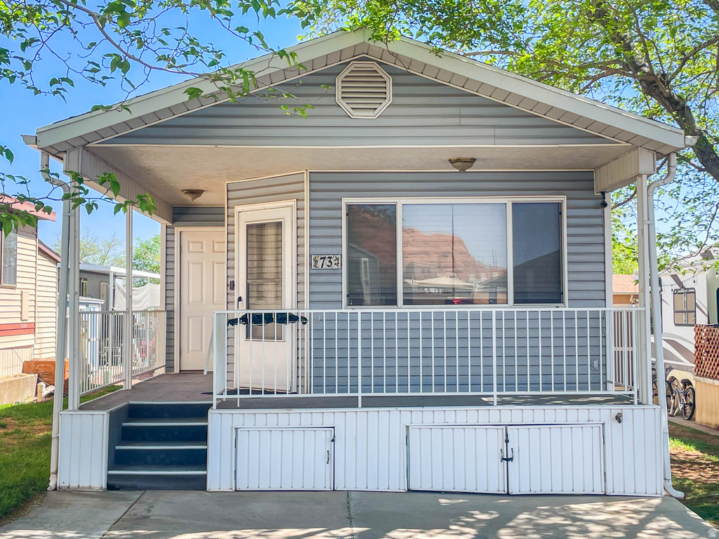 1150 W RED HILLS PKWY #73 Washington, UT 84780