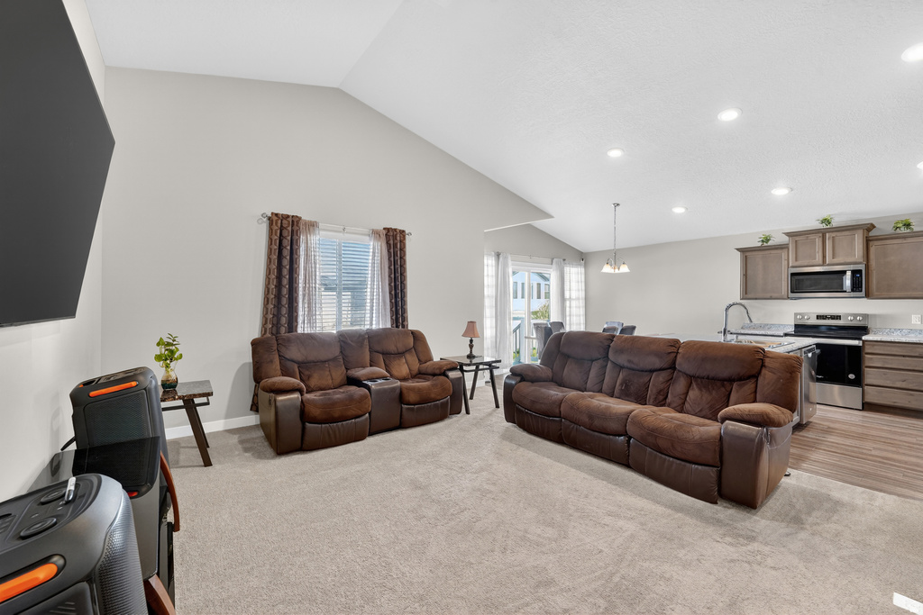 2358 N 250 W Tooele, UT 84074
