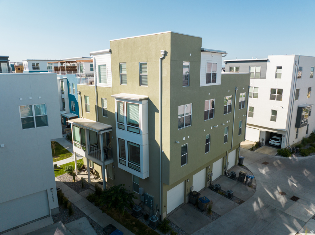 11223 S FREESTONE RD South Jordan, UT 84009