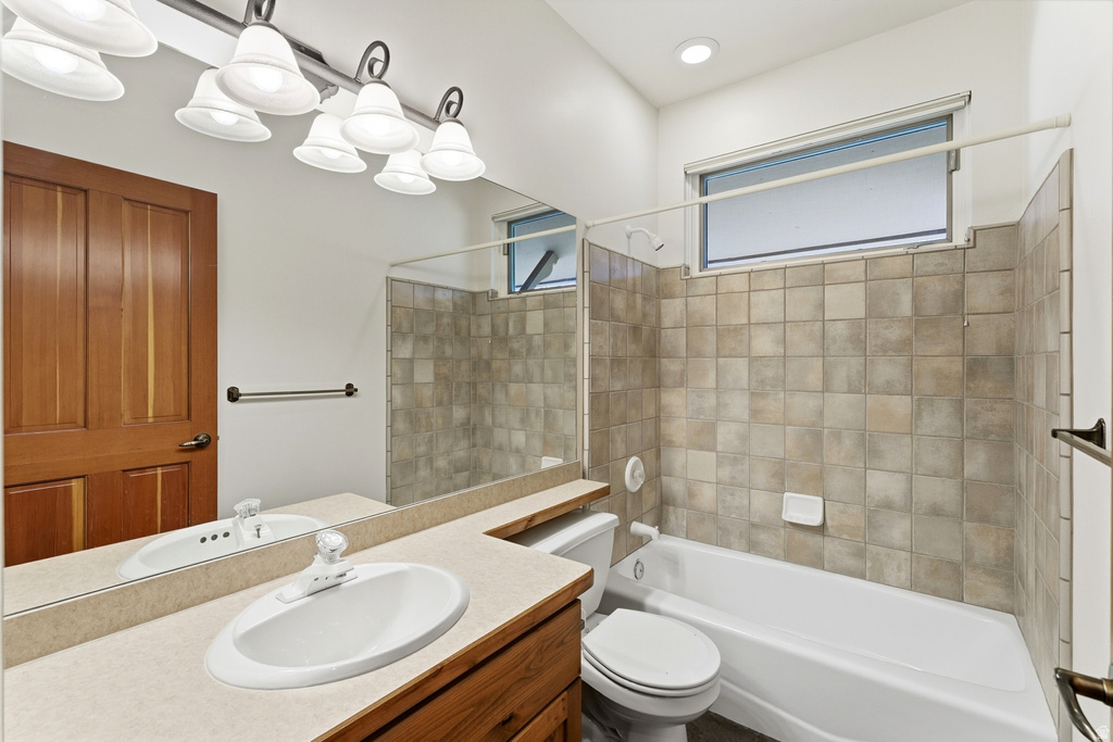 1152 N VILLAGE CIR Midway, UT 84049