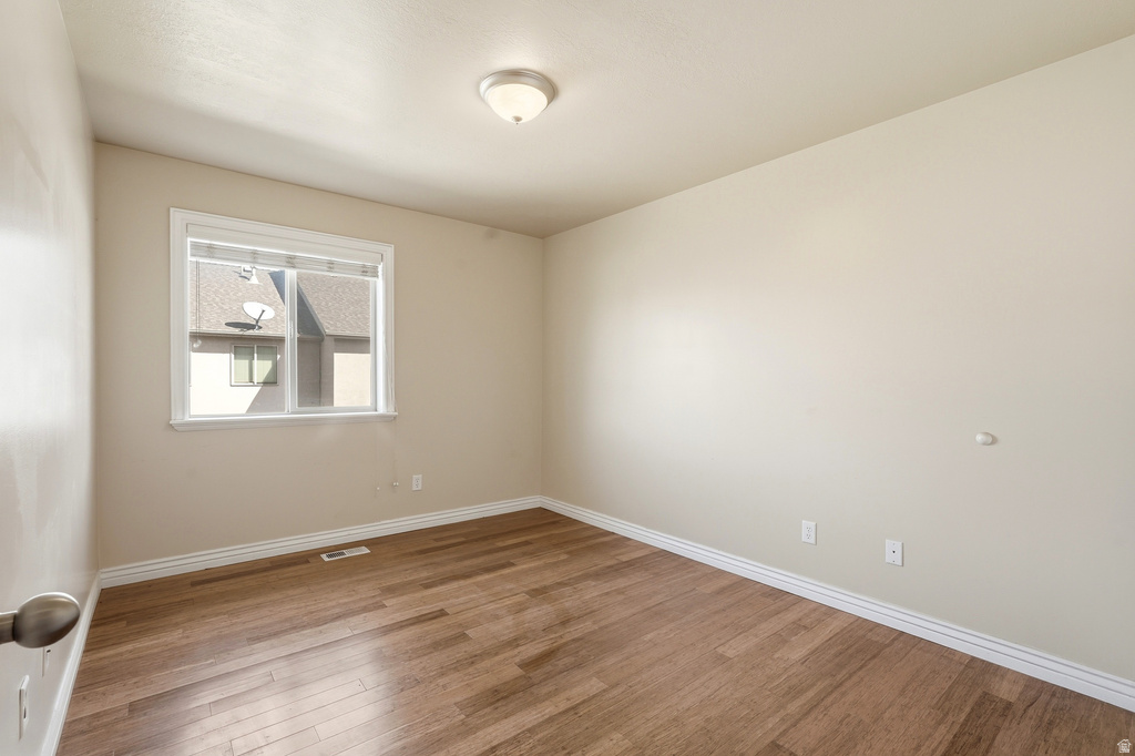 1068 E 16TH ST Ogden, UT 84404