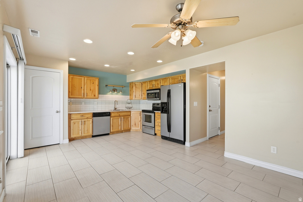 1068 E 16TH ST Ogden, UT 84404